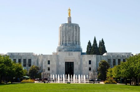 Oregon Lawmakers, Civic Groups Team Up to Fix Privacy Opponents’ Mess